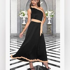 Chic One-Shoulder Black and Tan Maxi Dress